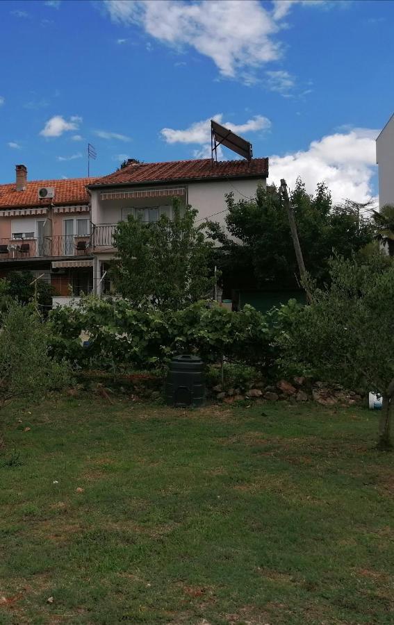Lino Apartments Rovinj Exterior photo
